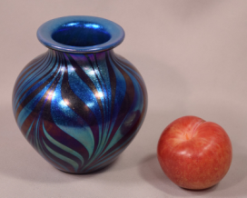 Signed Tim Murray 1979 Hand Blown Iridescent Art Glass Vase