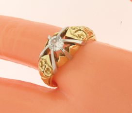 Gorgeous Vintage Diamond Ring 18K Yellow Gold