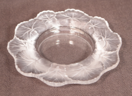 Lalique Honfleur Small Tray Signed in Script Lalique France