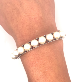 Vintage 9 Pearl 14K White Gold Bangle Bracelet
