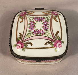 Large Limoges Hand Painted Porcelain Trinket Box