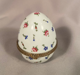 Hand painted vintage floral signed Regal Porcelain egg shaped trinket box
